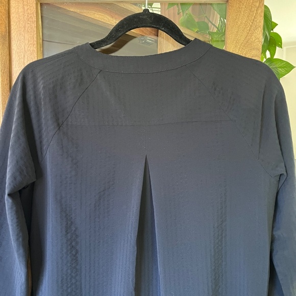 NWOT Title Nine Speed Racer Button Down Tunic, 3/4 sleeves | Black | Size S - Picture 8 of 9